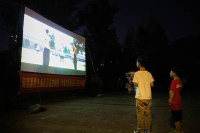 《外太空的莫扎特》寧波燃情公益放映 啟發孩子“做更好的自己”